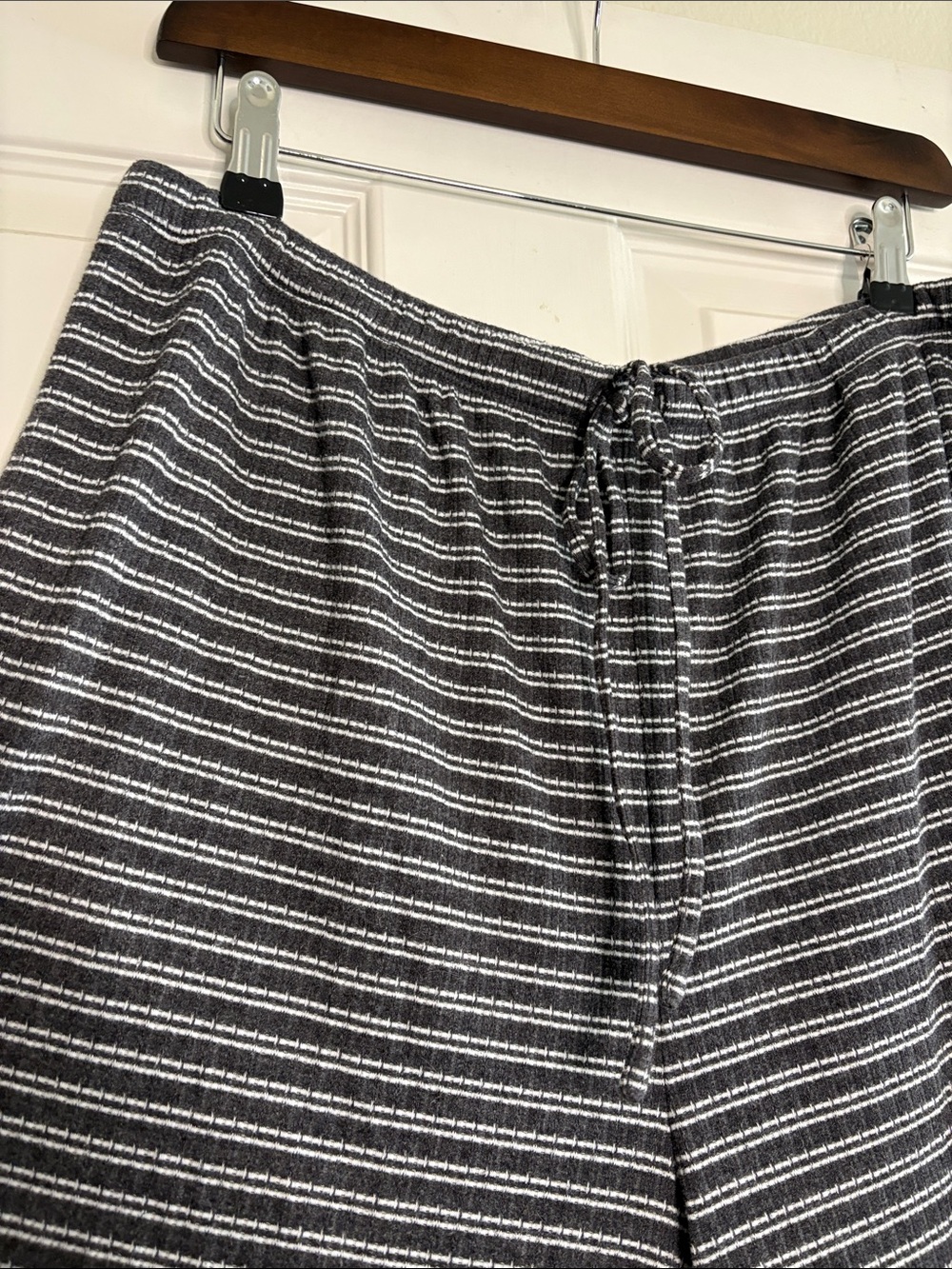 XL Reformation Stripe Pants